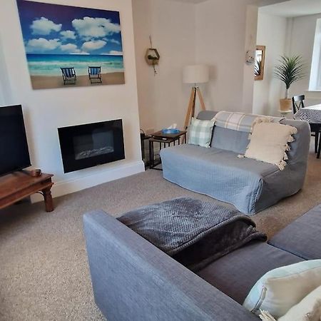Akwa A Modern Seaside Gem Villa Staithes Bagian luar foto